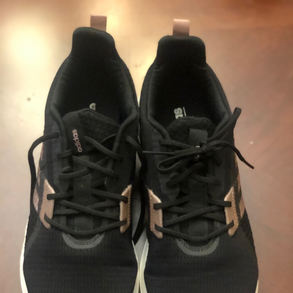 Women adidas shoes